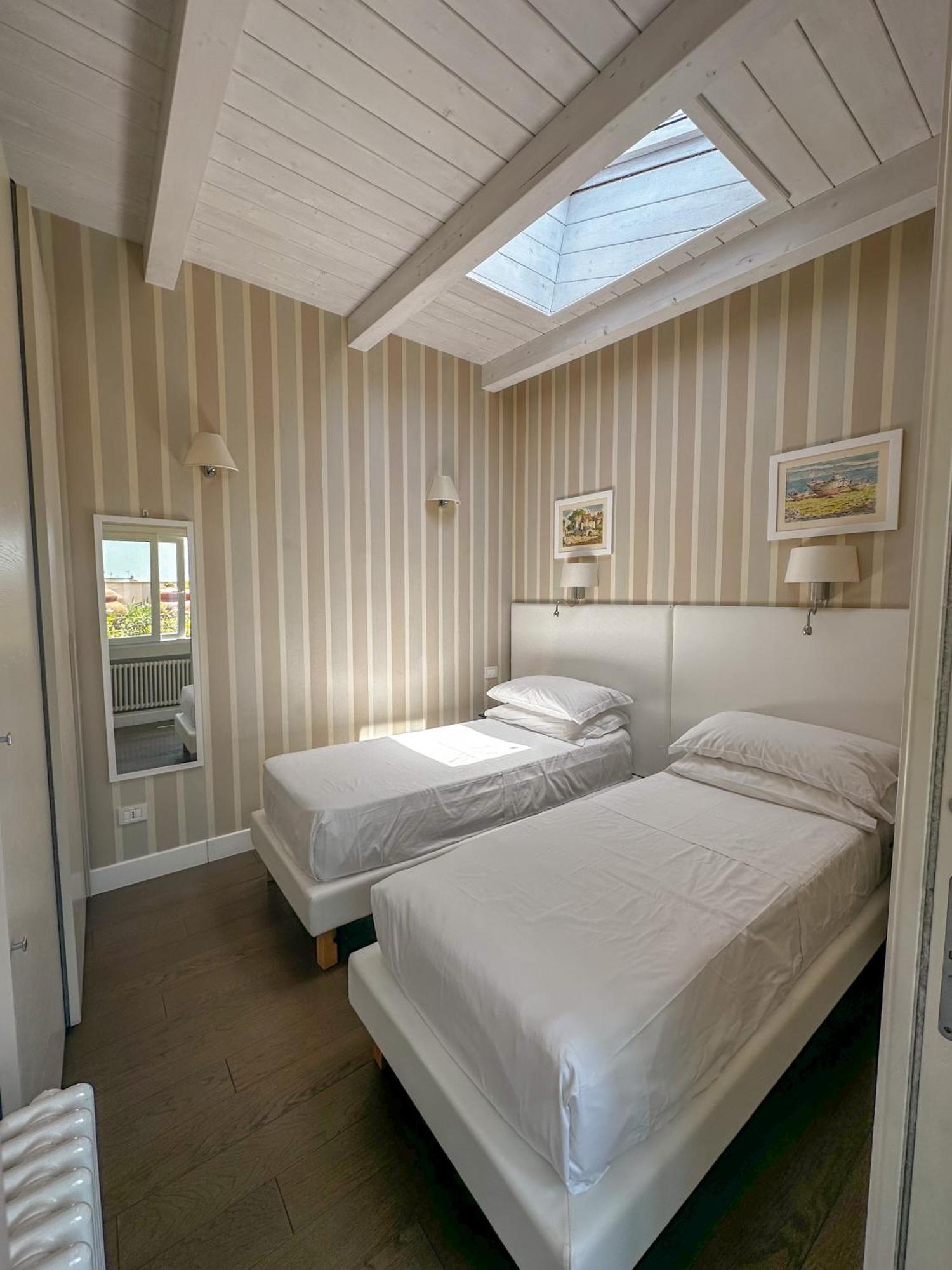 B&B Pellicano Guest House レッジョ・ディ・カラブリア エクステリア 写真