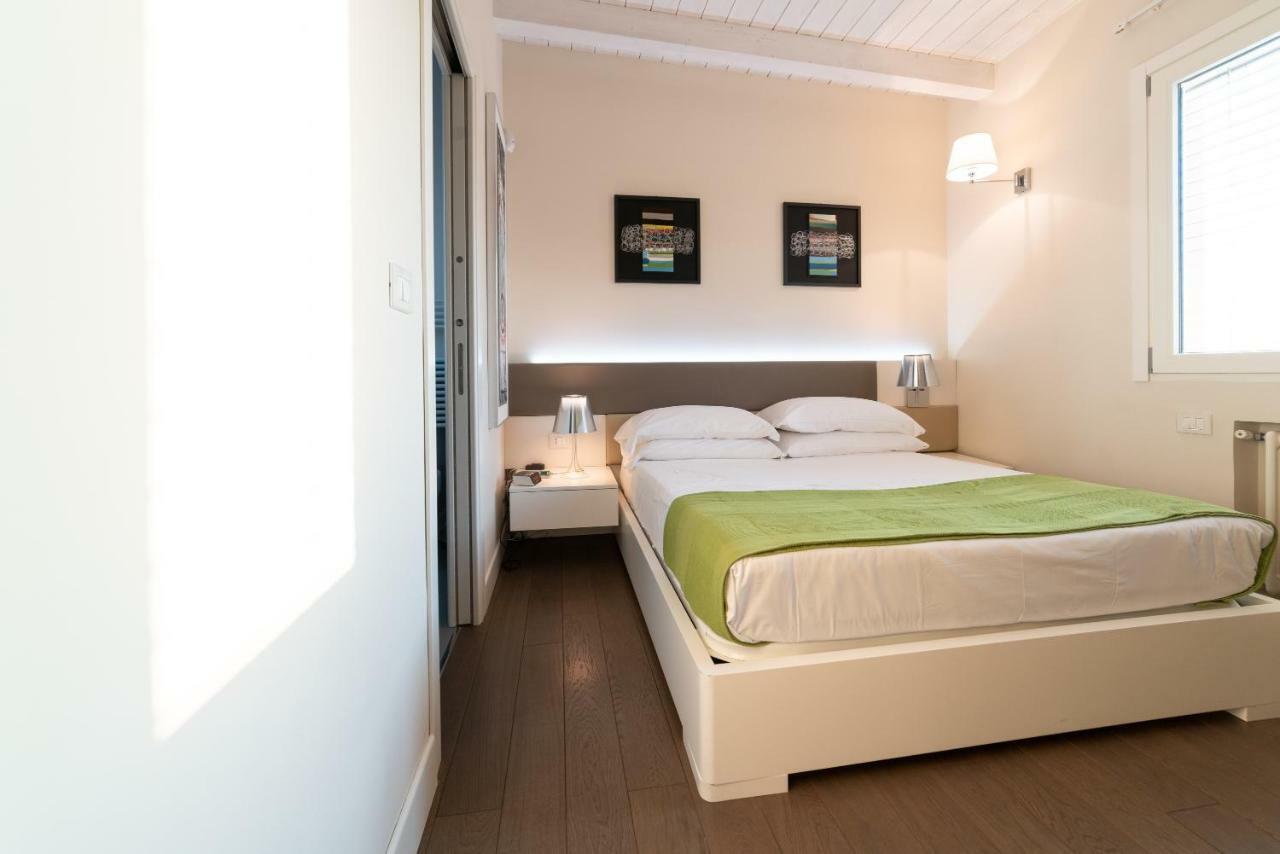 B&B Pellicano Guest House レッジョ・ディ・カラブリア エクステリア 写真